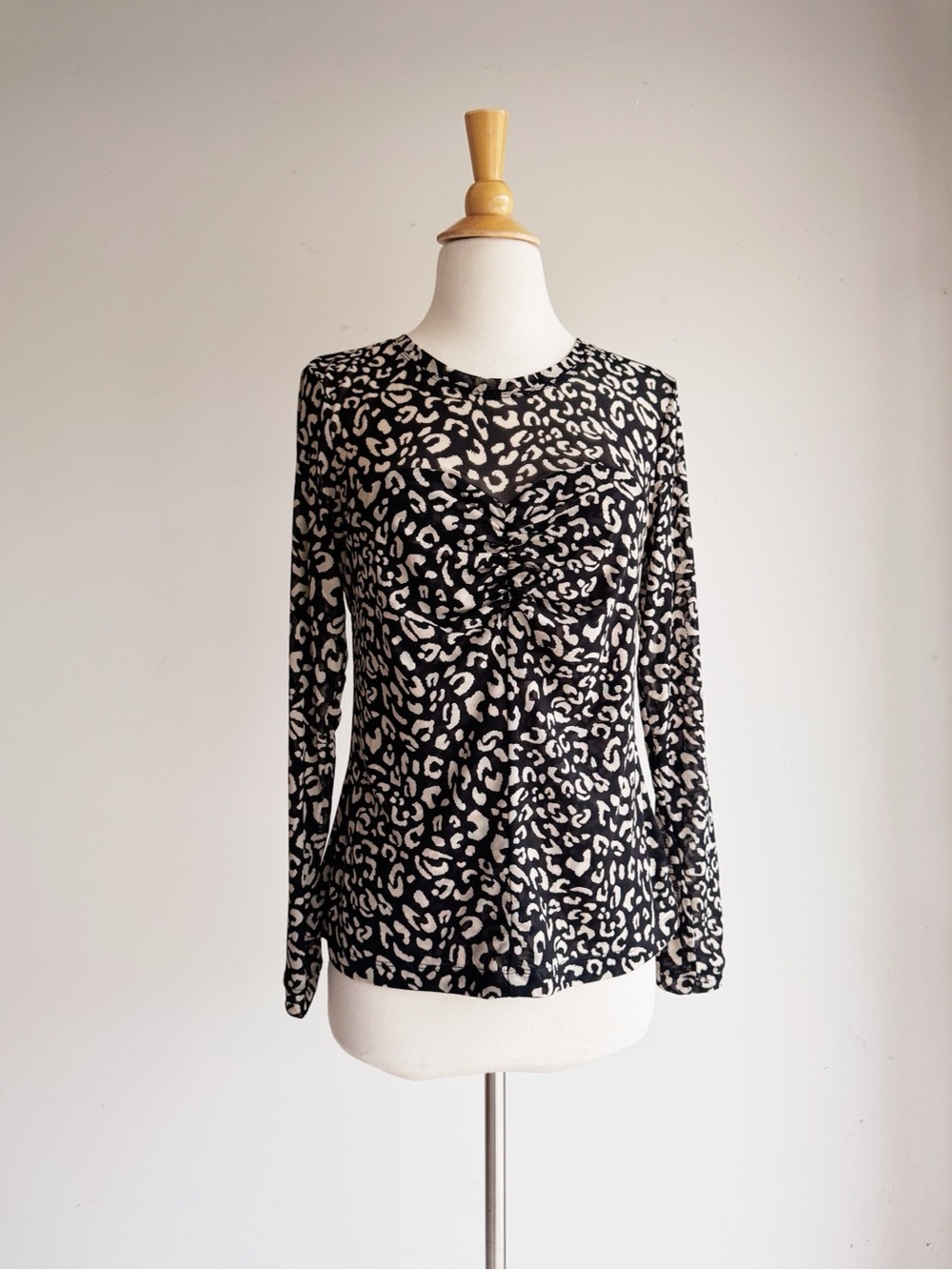 Cabi Style 4163 Leopard Mesh Illusion Sweetheart Top Small Sheer Long Sleeve